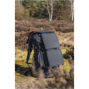 Logotrade werbemittel das Foto: Xtorm XR2S28 SolarBooster 28W faltbares Solarpanel