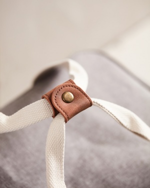 Logotrade Logogeschenke das Foto: VINGA Sortino City Cooler