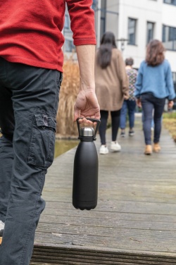 Logotrade Logogeschenke das Foto: Große Vakuumflasche aus RCS recyceltem Stainless-Steel 1,5L
