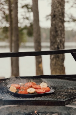 VINGA Monte Ardoise Grillplatte, 30cm, Anwendungsbild