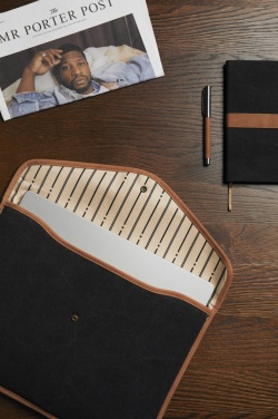 Logotrade werbemittel das Foto: VINGA Bosler 16" Laptop-Tasche aus GRS recyceltem Canvas