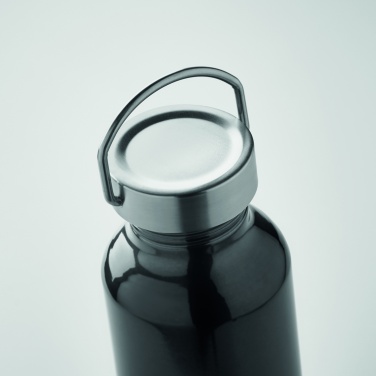 Logotrade Werbegeschenke das Foto: Flasche aus recyceltem Aluminium 500 ml mit Edelstahl-Henkeldeckel