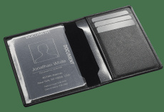 Dokumentenetui 889113