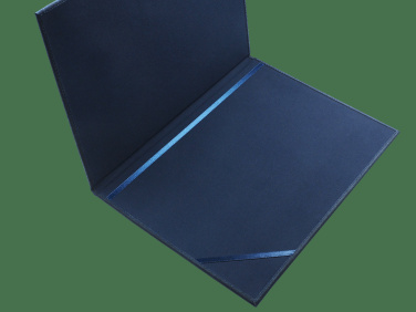 Logotrade Firmengeschenke das Foto: Diplom-Abdeckung 152326