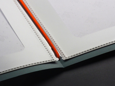 Logotrade Geschäftsgeschenke das Foto: Menükarte Ambiente 1178094