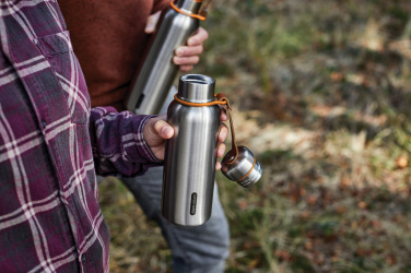 Logotrade Logogeschenke das Foto: Black+Blum isolierte Wasserflasche klein, 500ml