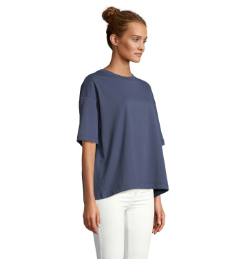Logotrade Firmengeschenke das Foto: BOXY WOMEN T-SHIRT OVERSIZE