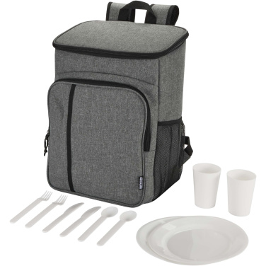 Logotrade Logogeschenke das Foto: Tundra GRS recycelter Picknickkühlrucksack mit Besteckset 20L