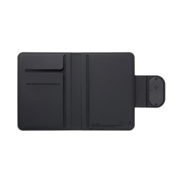 Logotrade Firmengeschenke das Foto: VINGA Baltimore RCS Passport Cover mit Dual-Finder