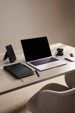 Logotrade Werbeartikel das Foto: VINGA Baltimore RCS Passport Cover mit Dual-Finder