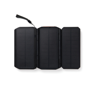 Logotrade Geschäftsgeschenke das Foto: Nordic Drift Titan 10.000mAh Solar Powerbank with 3 Panels