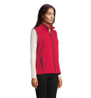 Logotrade Logogeschenke das Foto: RACE BW WOMENSOFTSHELL