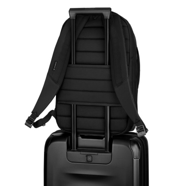 Logotrade Geschäftsgeschenke das Foto: VICTORINOX Altmont Professional Deluxe Laptop Rucksack