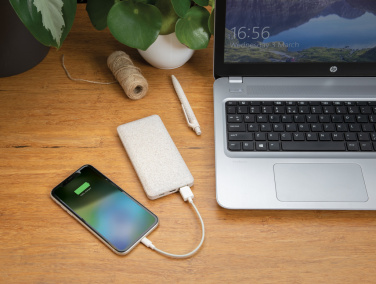 Logotrade Werbegeschenke das Foto: [TEST] 10.000-mAh-Powerbank mit Weizenfasern