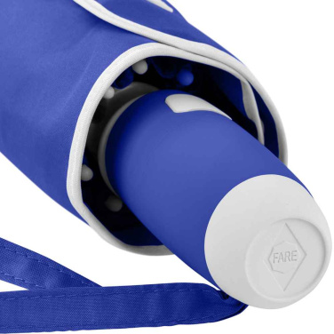 Logotrade werbemittel das Foto: FARE® Whiteline AOC-Taschenschirm mit weißen Details mit Logo