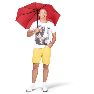 Logotrade Geschäftsgeschenke das Foto: FARE® AOC Oversize-Taschenschirm mit Reflex-Paspel mit Logo
