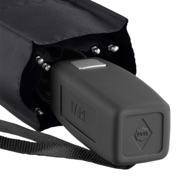 Logotrade Werbegeschenke das Foto: FARE® AOC Square Taschenschirm mit Logo