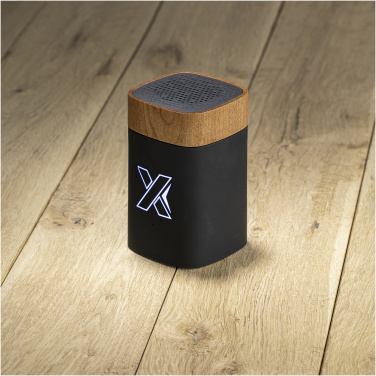 SCX.design S31 Lautsprecher Clever aus Holz mit Leuchtlogo, Produktbild