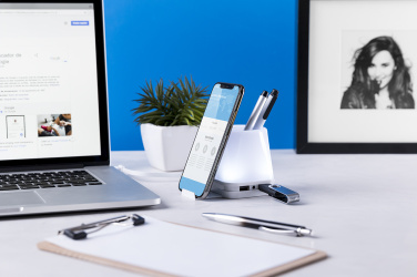 Lumeo – Stifteköcher mit USB-Hub, zusätzliche Produktansicht 4