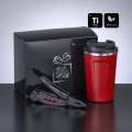 Travel Set II: nordic kaffeebecher 350 ml & optima titanium multitool, Rot