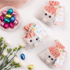 Werbung für Süßigkeiten, rosa Hase
