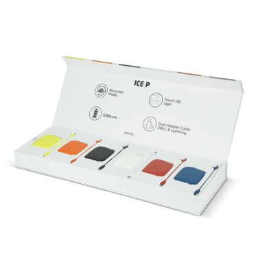 Xoopar ICE P Powerbank 5000mAh Präsentationsbox, Weiß/transparent, Produktbild (2)