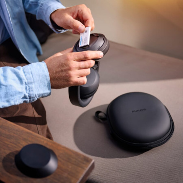 Philips TAH8000E Over-Ear-Kopfhörer mit ANC, Schwarz, Produktbild (3)