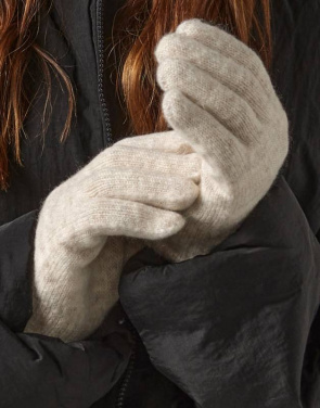 Kuschelige Handschuhe mit gerippten Bündchen, Mandelmergel - Beechfield (2)