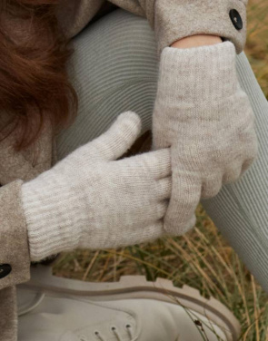 Kuschelige Handschuhe mit gerippten Bündchen, Mandelmergel - Beechfield (4)
