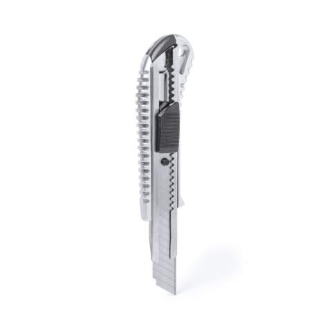 Cutter Gruesly, Silber – Makito (1)