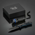 Titanium-beschichtetes Steel Optima Set: Rettungsmesser und Taschenlampe, Blau