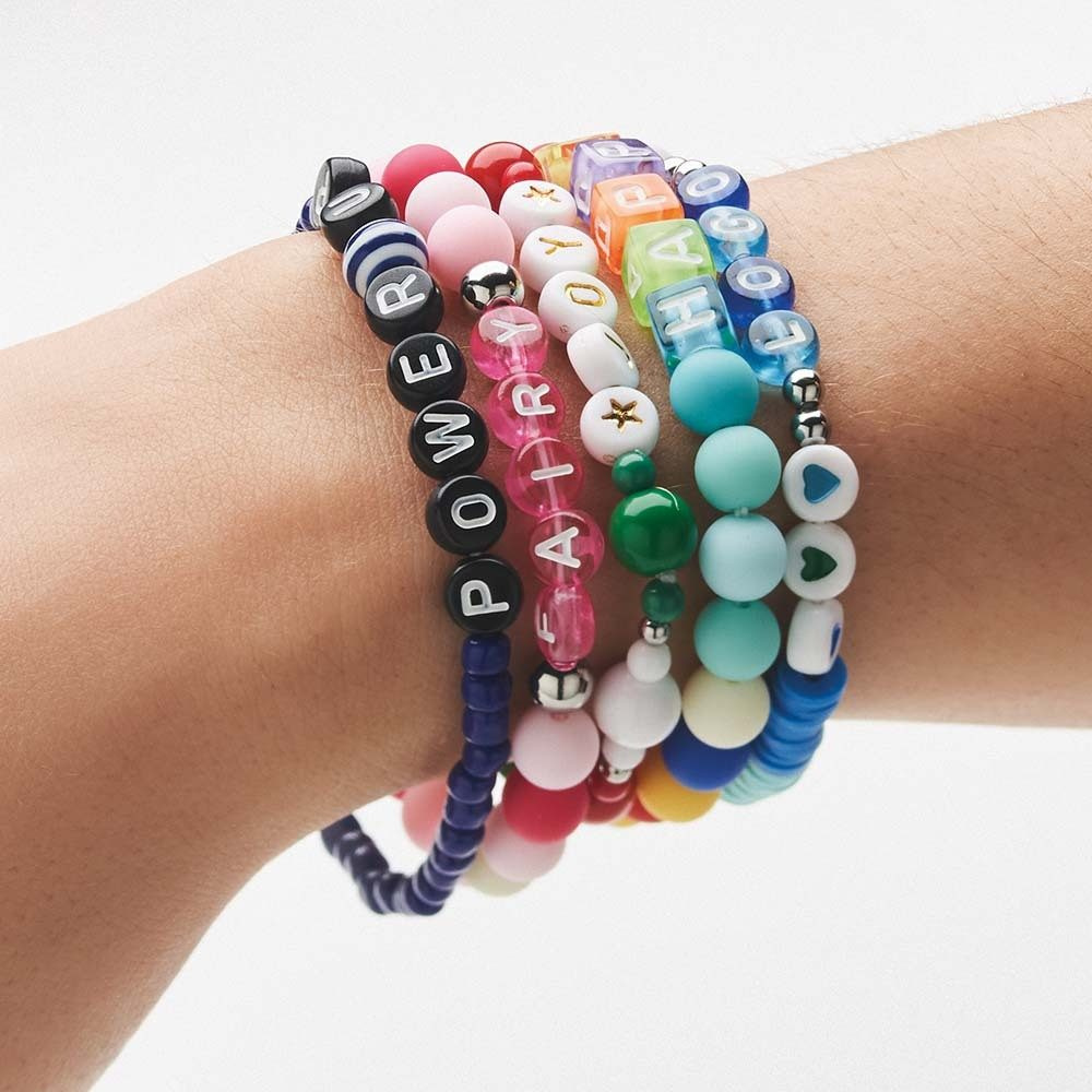 Charm-Armband nach Ihrem Design mit Standardperlenoptionen, Produktbild
