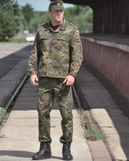 BW Feldhose Schwer Flecktarn