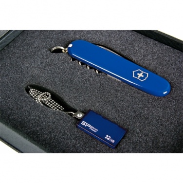 Logo trade promotional merchandise image of: Elegant giftset in blue colour  8GB	color blue