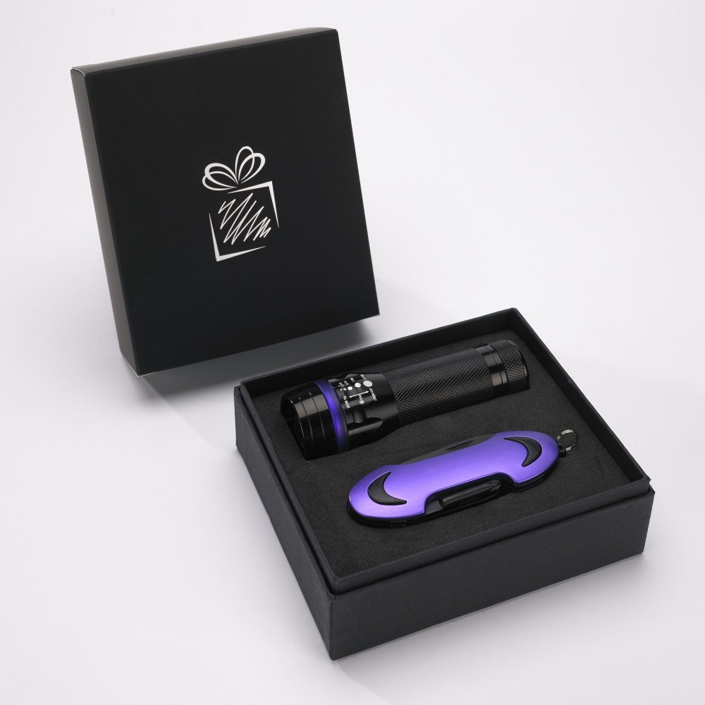 Logotrade business gift image of: SET COLORADO I: LED TORCH AND A POCKET KNIFE, purple