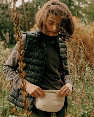 Logo trade corporate gifts picture of: Impact AWARE™ 285gsm rcanvas hip bag undyed