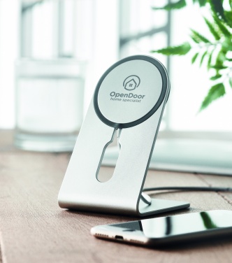 Logotrade advertising products photo of: Portable magnetic charger 15W