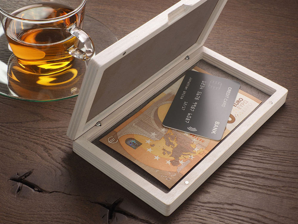 Logotrade corporate gifts photo of: Wooden bill box 1816121