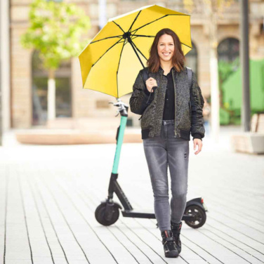FARE AOC Automatic Open & Close Pocket Umbrella with Your Logo, yellow – detail view 8