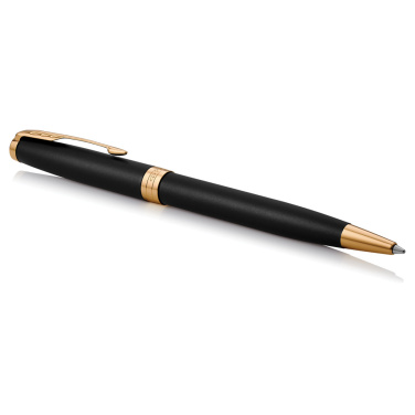 Parker SONNET Ballpoint Pen, Matte Black with Palladium Trim, detail view