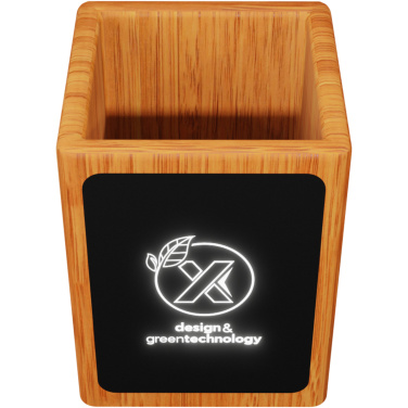 SCX.design O12 wooden light-up logo pencil holder with dual USB output, product image