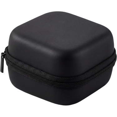 SCX.design T21 65W travel adapter, product image