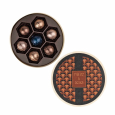 Sweet Sphere Pralines In Wooden Box 7Pcs