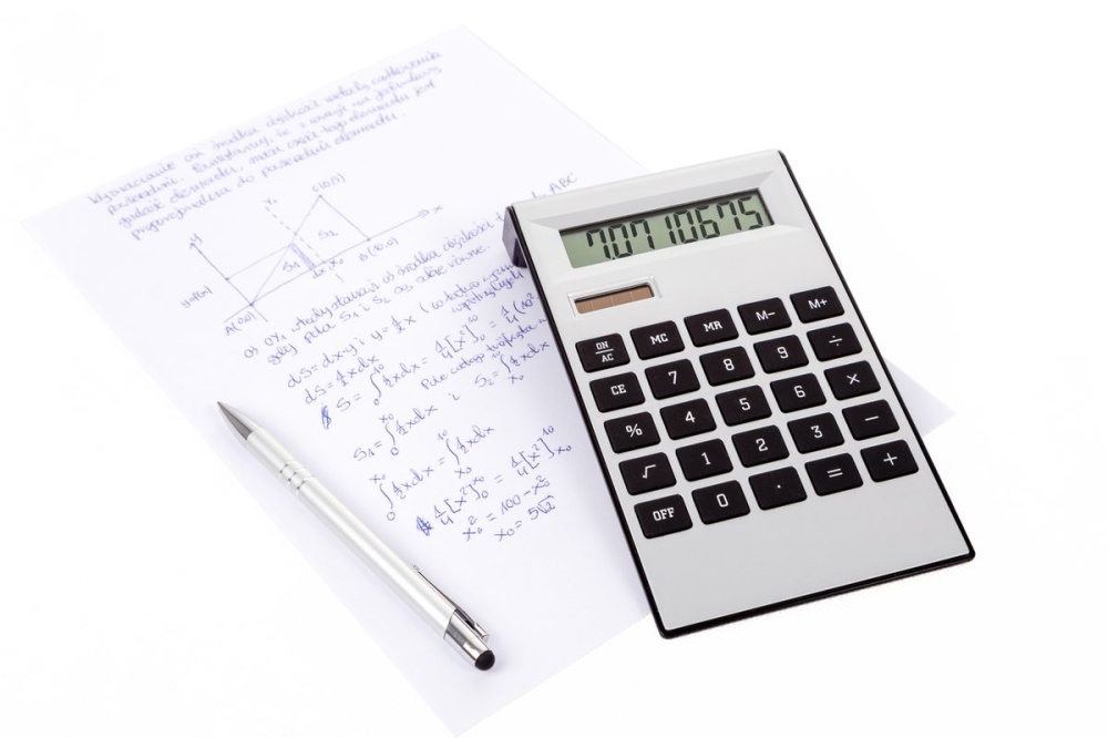Calculator, black, product image (1)