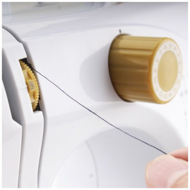 Prixton P120 sewing machine – White, product image (1)