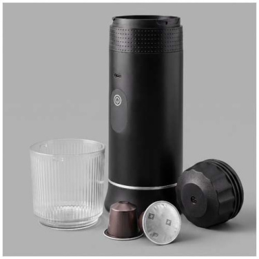 SCX.design D30 TravelPresso coffee maker – Black, product image (2)