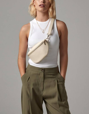 Boutique Waist Bag, black - Bagbase (3)