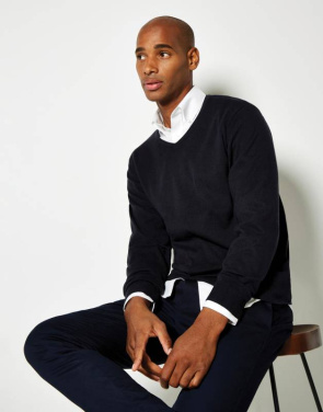 Classic Fit Arundel V Neck Sweater, Graphite – Kustom Kit (2)