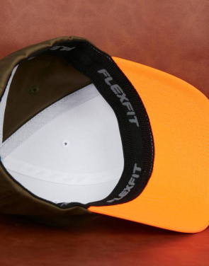 3-Tone Flexfit Cap, red/white/black – Flexfit (4)