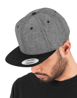 Chambray-Suede Snapback, black/black – Flexfit (2)